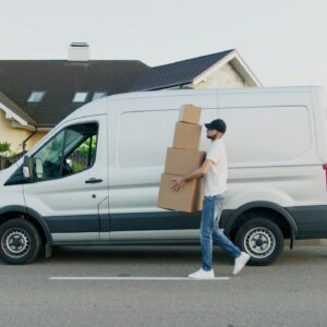 How Same-day Delivery Gives Small Businesses an Edge