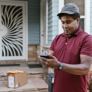 Why Your Business Needs Real-Time Delivery Tracking