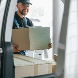 E-commerce & Same-Day Delivery: Why Speed & Efficiency Are Crucial for Online Retail Success