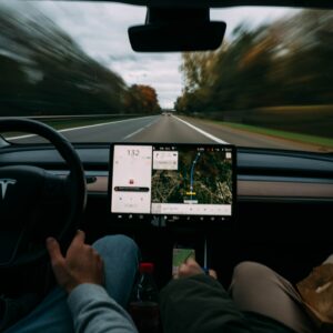 Harness the Power of GPS Tracking in Same-Day Delivery Services for Business Success