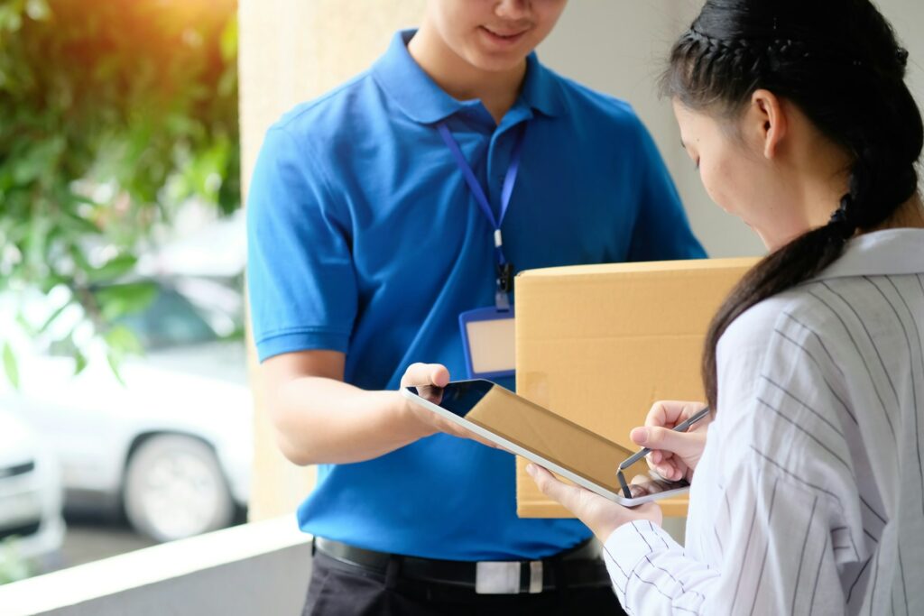 Delivery Process with Pick-Up Services