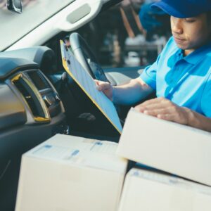 Managing Holiday Season Stress in eCommerce Logistics