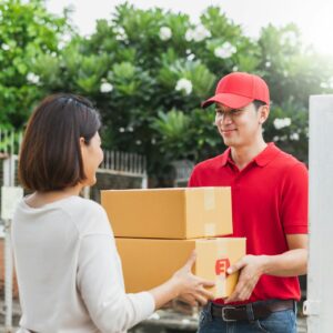Helping Your Team Pick a Local Delivery Service During Winter Rush